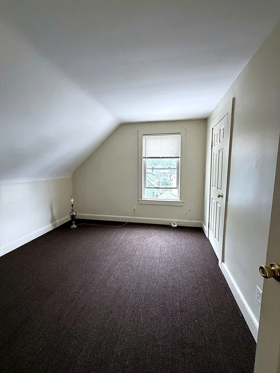 3 bed, 1 bath apartment for rent at 12 Exchange Ct Unit 2, Waltham — photo 11 of 12