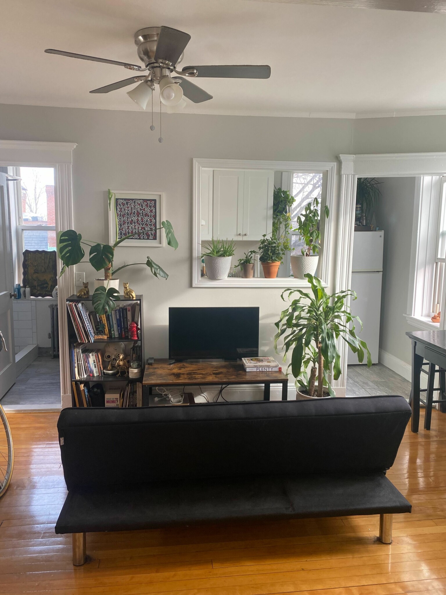 1 bed, 1 bath apartment for rent at 12 Farrington Ave Unit 5, Allston