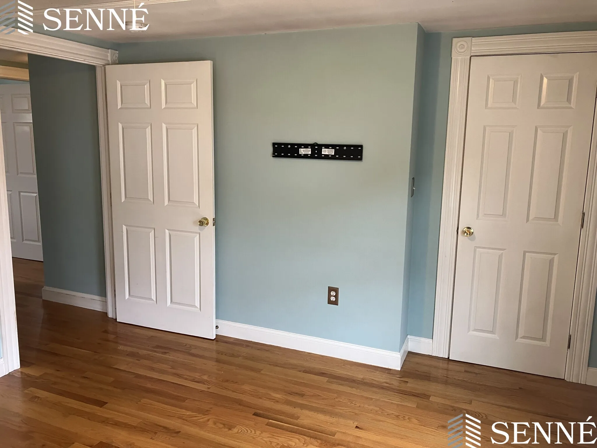 3 bed, 2.5 bath apartment for rent at 12 Fisk Ave Unit 1, Magoun Square — photo 9 of 19