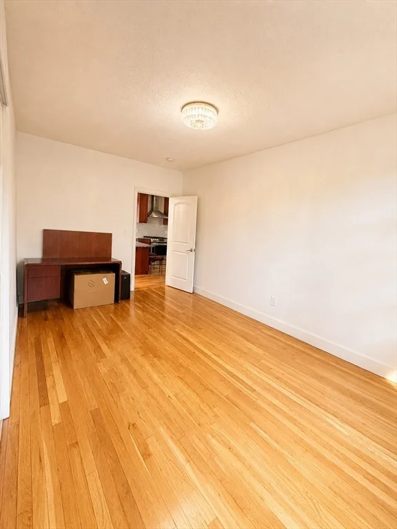 3 bed, 1 bath apartment for rent at 12 Fitz Ter Unit 1, Chelsea — photo 10 of 14