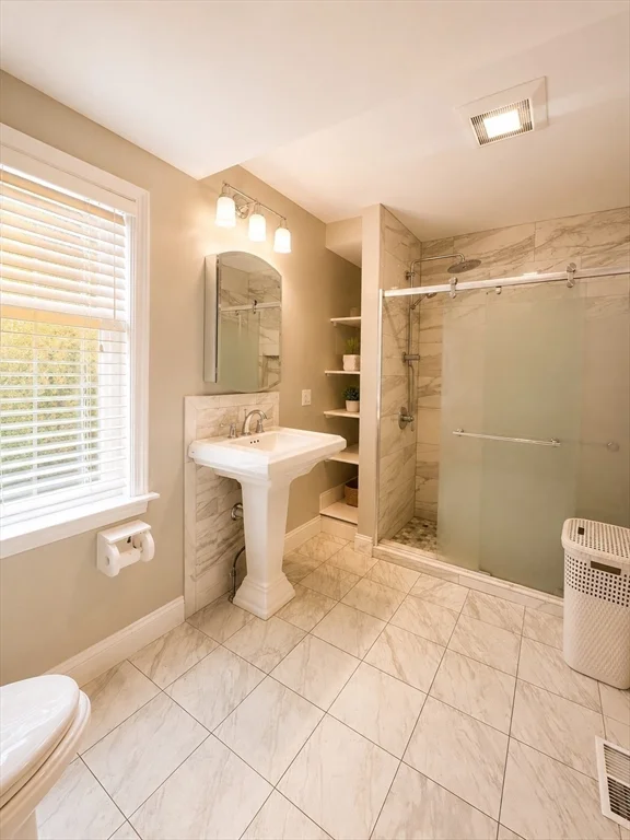 3 bed, 1 bath apartment for rent at 12 Fitz Ter Unit 1, Chelsea — photo 8 of 14