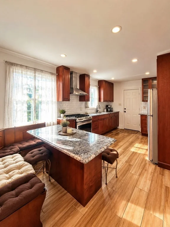 3 bed, 1 bath apartment for rent at 12 Fitz Ter Unit 1, Chelsea — photo 2 of 14
