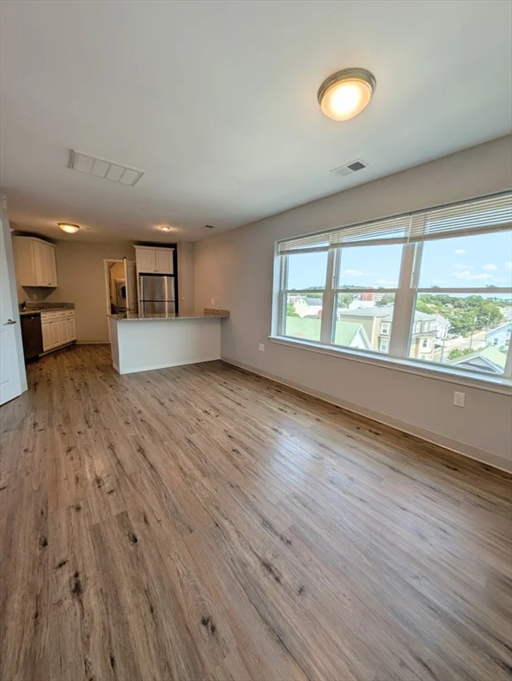 1 bed, 1.5 bath apartment for rent at 12 Florence St Unit 415, Malden — photo 2 of 11