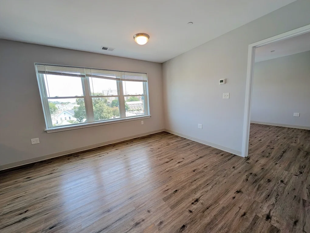 1 bed, 1.5 bath apartment for rent at 12 Florence St Unit 415, Malden — photo 6 of 11