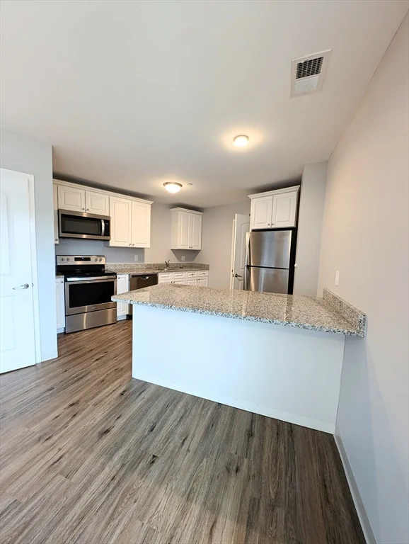 1 bed, 1.5 bath apartment for rent at 12 Florence St Unit 415, Malden