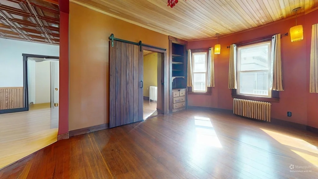 3 bed, 1 bath apartment for rent at 12 Forest Hills St Unit 3, Jamaica Plain — photo 6 of 9