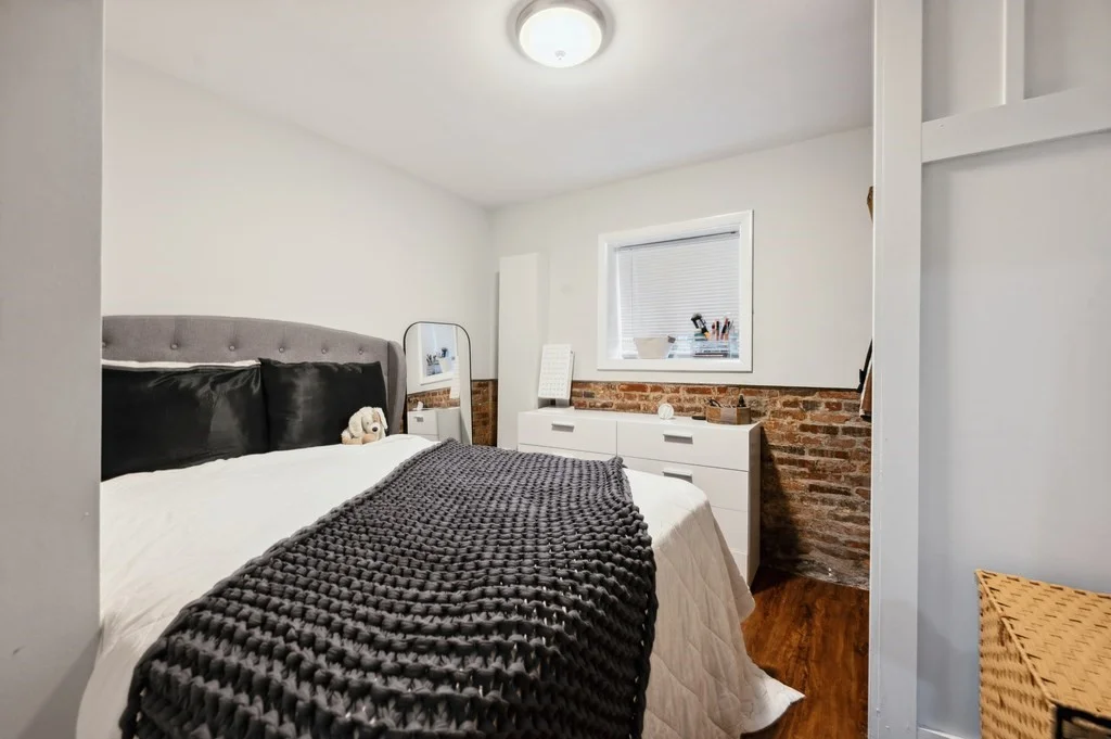 2 bed, 1 bath apartment for rent at 12 Foster St Unit 1A, North End — photo 7 of 16