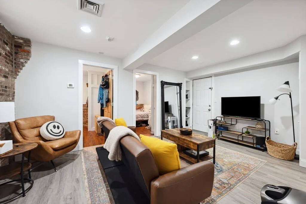 2 bed, 1 bath apartment for rent at 12 Foster St Unit 1A, North End — photo 4 of 16