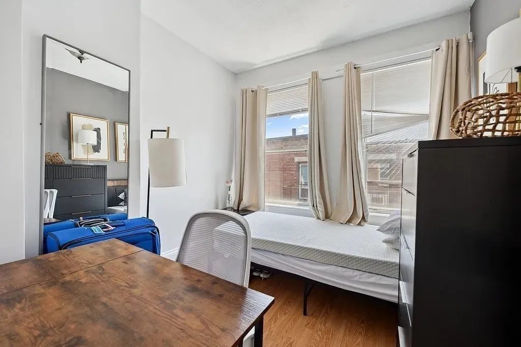 3 bed, 1 bath apartment for rent at 12 Foster St Unit 5A, North End — photo 6 of 9