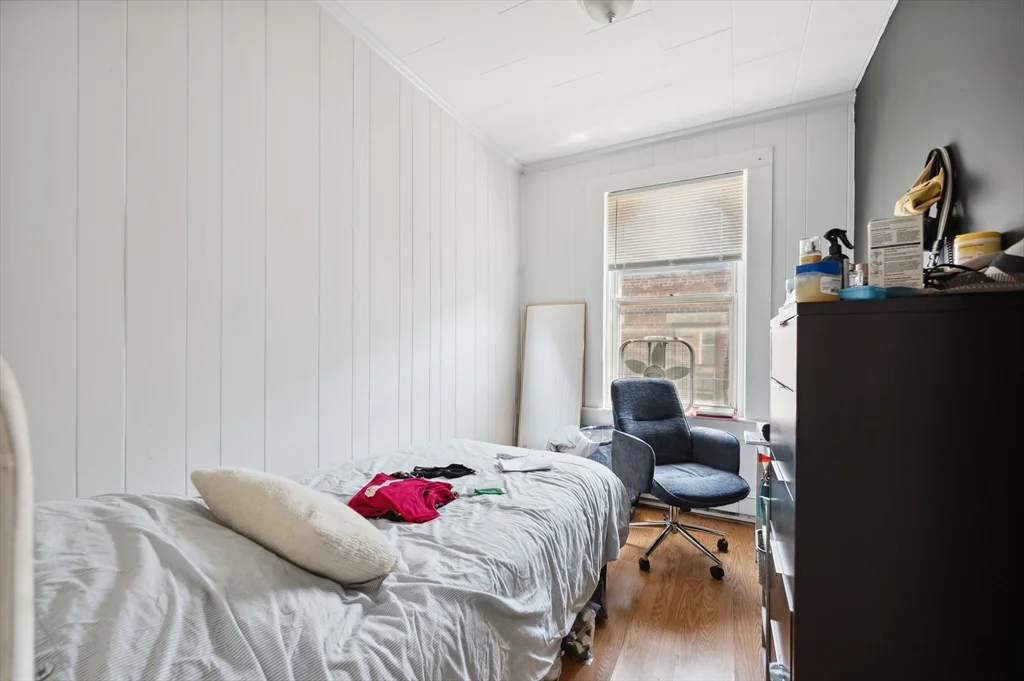 3 bed, 1 bath apartment for rent at 12 Foster St Unit 8, North End — photo 6 of 12