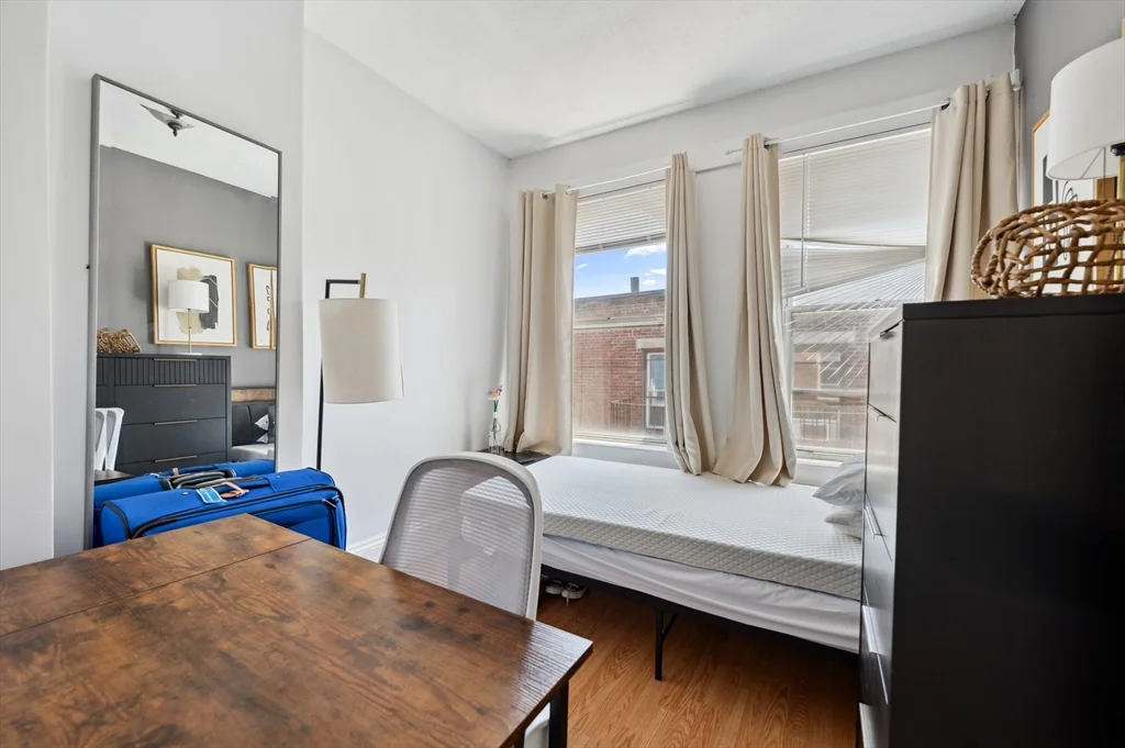 3 bed, 1 bath apartment for rent at 12 Foster St Unit 8, North End — photo 11 of 12