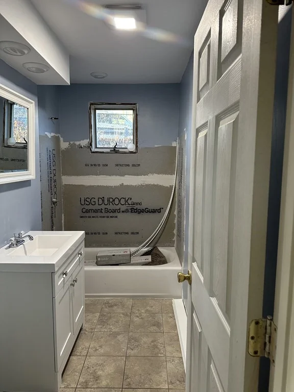 2 bed, 1 bath apartment for rent at 12 Franklin Unit 1, Boston — photo 4 of 7