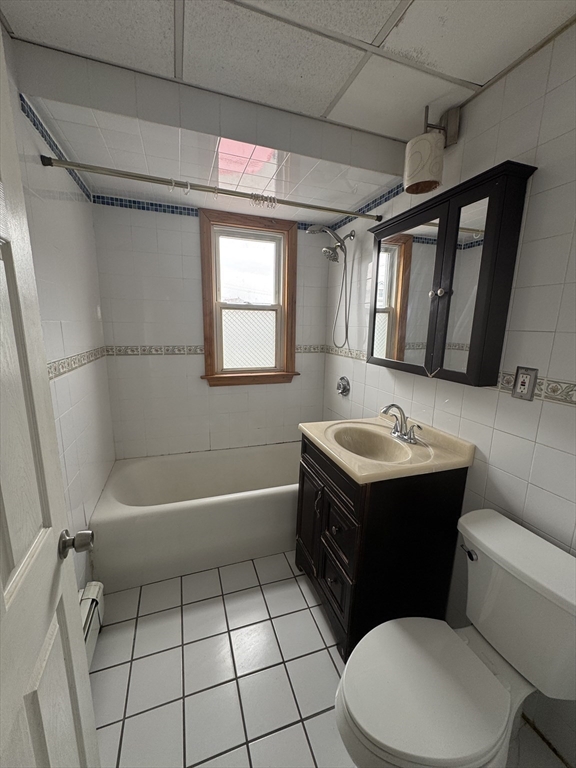 3 bed, 1 bath apartment for rent at 12 Frederick Ave Unit 12, Medford — photo 8 of 11