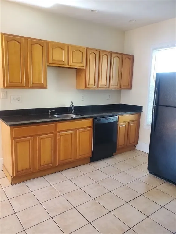 3 bed, 1 bath apartment for rent at 12 Gayland Unit 3, Dorchester — photo 1 of 14