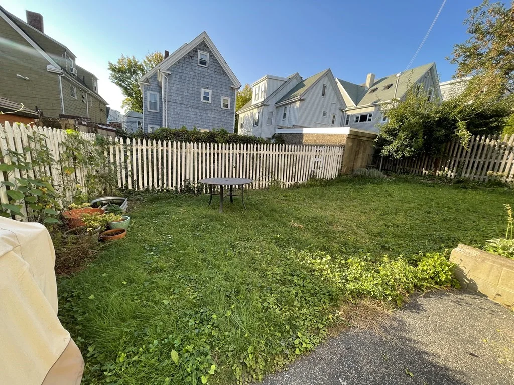 4 bed, 1 bath apartment for rent at 12 Gilman Ter Unit 12, East Somerville — photo 16 of 17