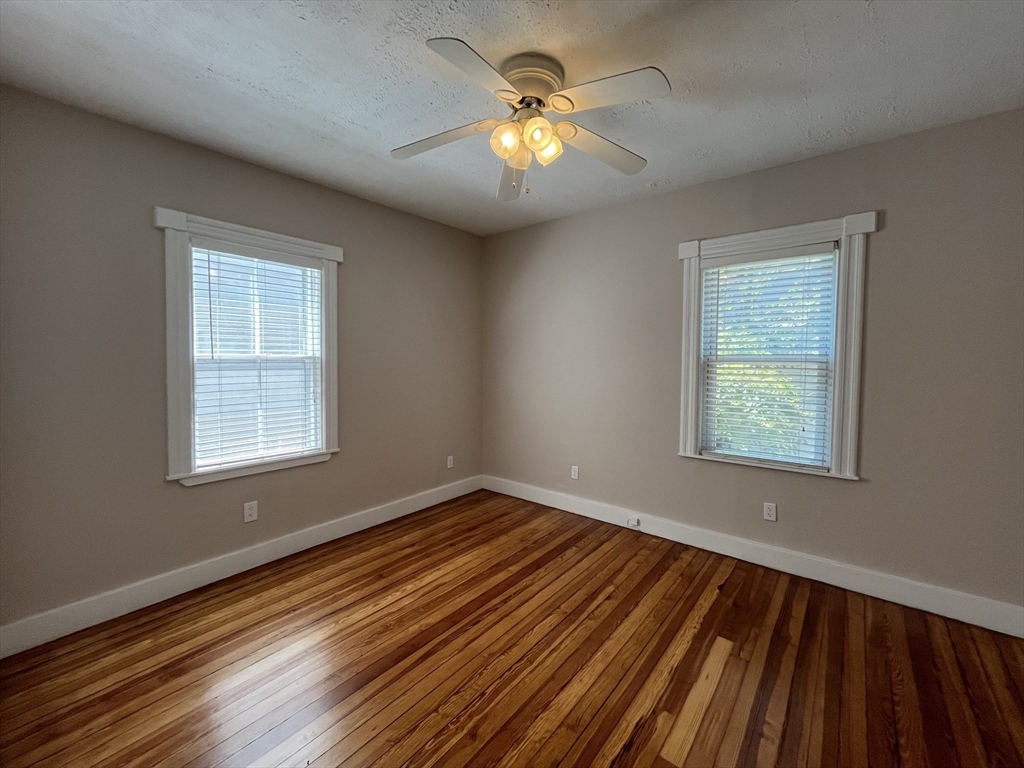 1 bed, 1 bath apartment for rent at 12 Glendale Ave Unit 1, Teele Square — photo 12 of 18
