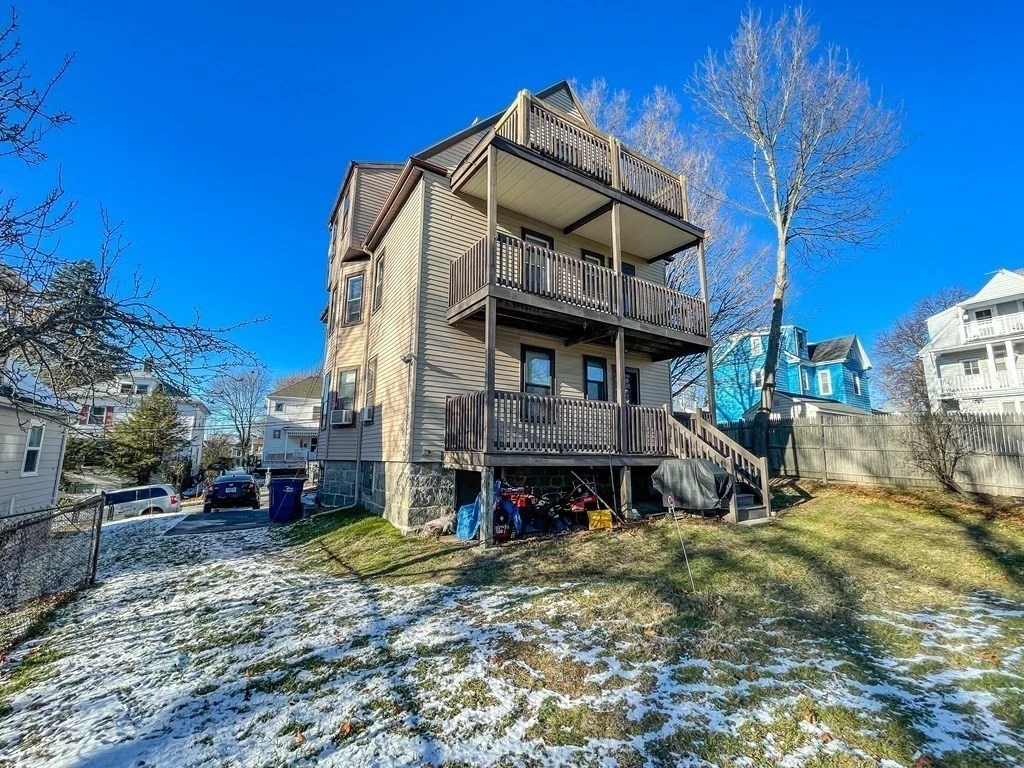 2 bed, 1 bath apartment for rent at 12 Grandview St Unit 2, Roslindale — photo 10 of 11
