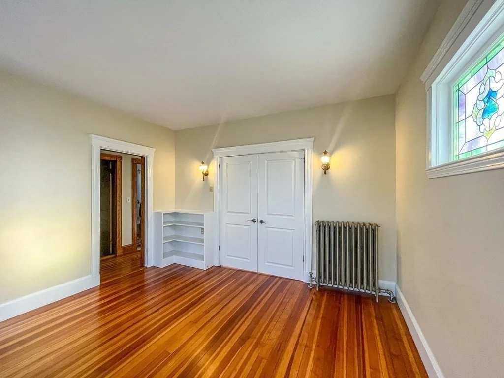 2 bed, 1 bath apartment for rent at 12 Grandview St Unit 2, Roslindale — photo 3 of 11