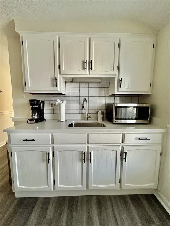 2 bed, 1 bath apartment for rent at 12 Grandview Unit 3, Roslindale — photo 2 of 17
