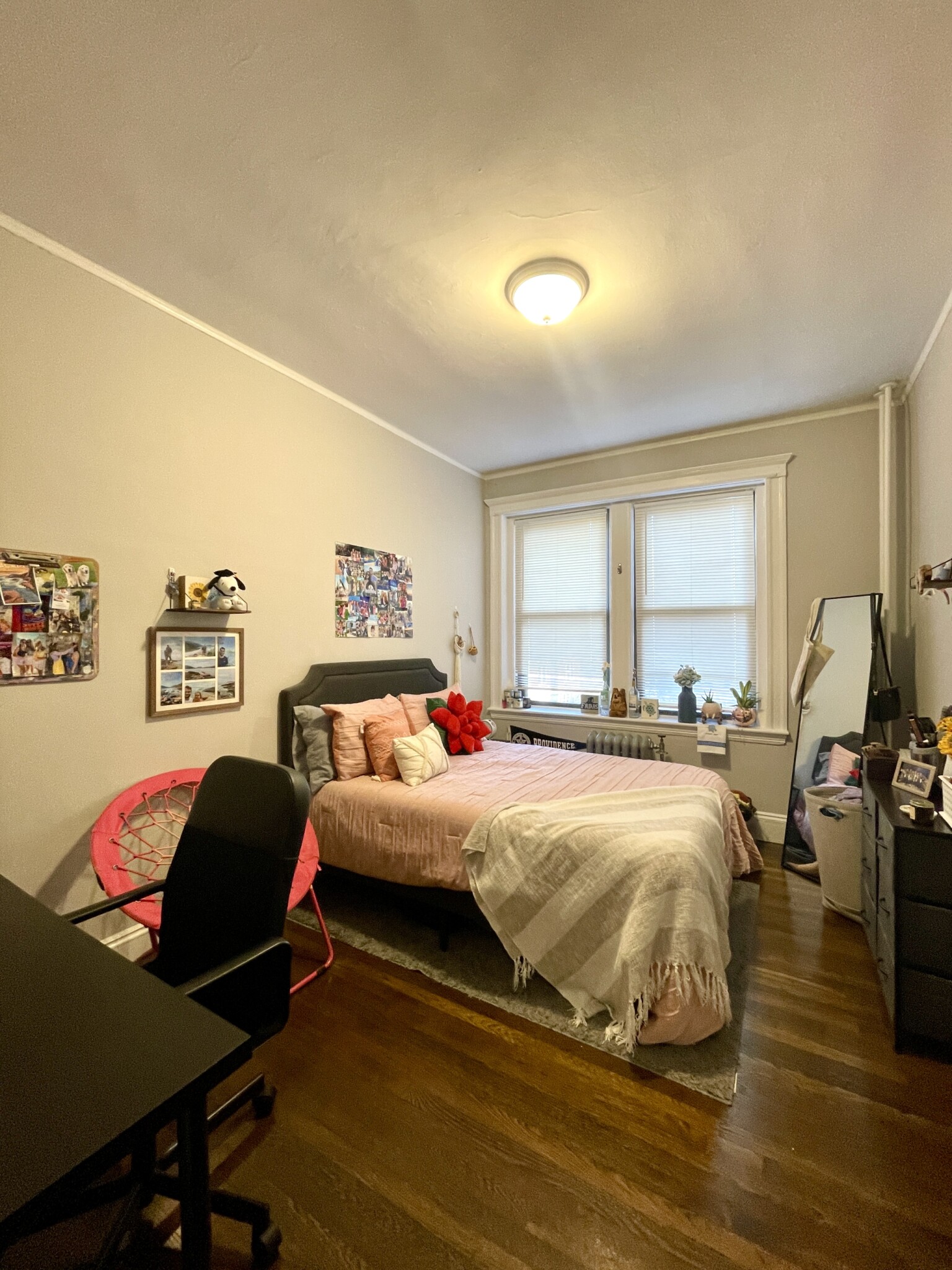 4 bed, 1 bath apartment for rent at 12 Greenway Ct Unit 4, Coolidge Corner — photo 13 of 25