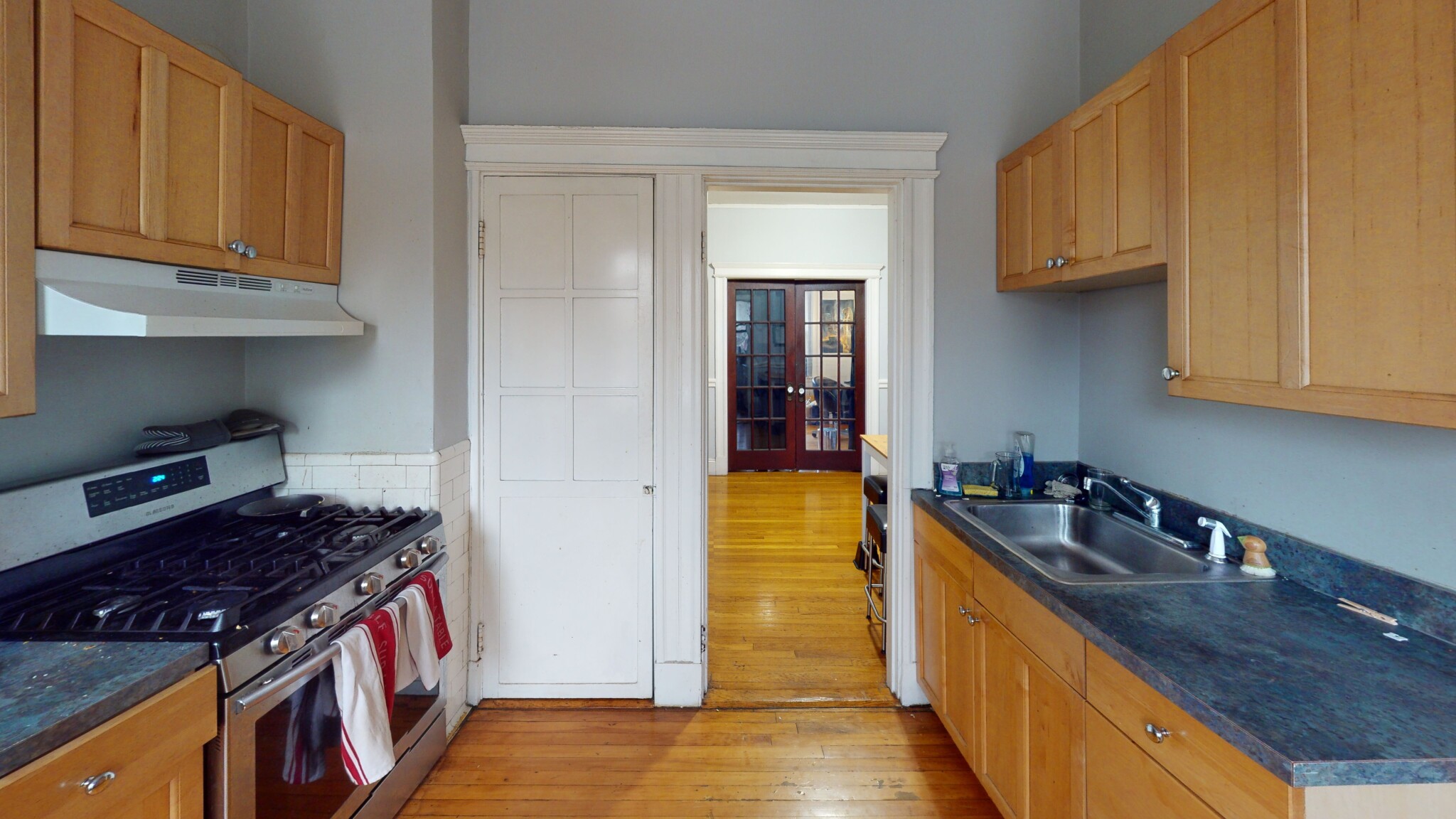 4 bed, 1 bath apartment for rent at 12 Greenway Ct Unit 4, Coolidge Corner — photo 16 of 25