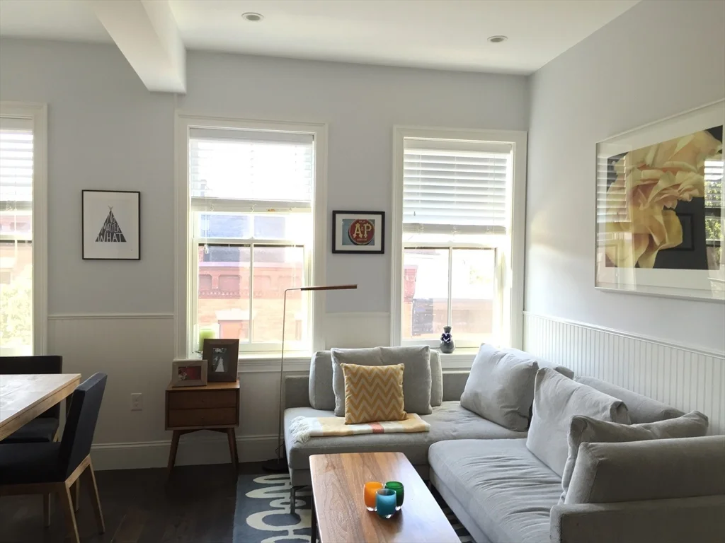 2 bed, 2 bath apartment for rent at 12 Grove St Unit Apt 5, Beacon Hill — photo 6 of 15