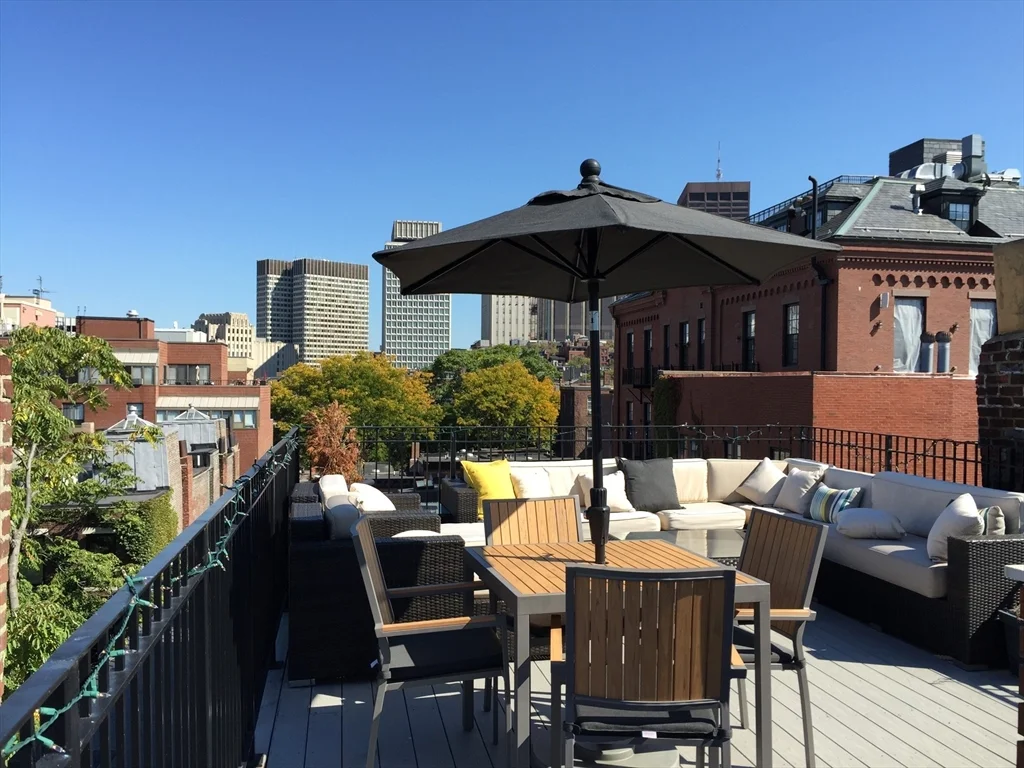 2 bed, 2 bath apartment for rent at 12 Grove St Unit Apt 5, Beacon Hill — photo 14 of 15