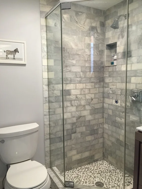 2 bed, 2 bath apartment for rent at 12 Grove St Unit Apt 5, Beacon Hill — photo 10 of 15