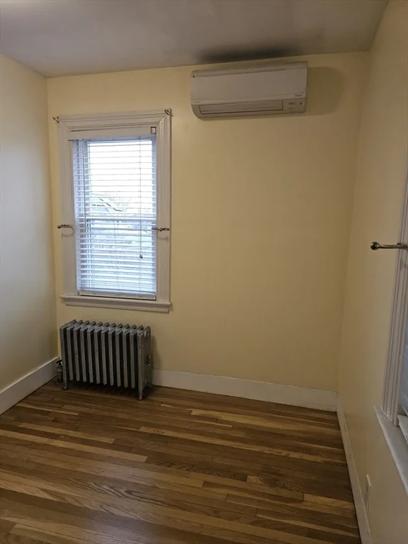 3 bed, 2 bath apartment for rent at 12 Hall St Unit 12, Quincy — photo 17 of 37