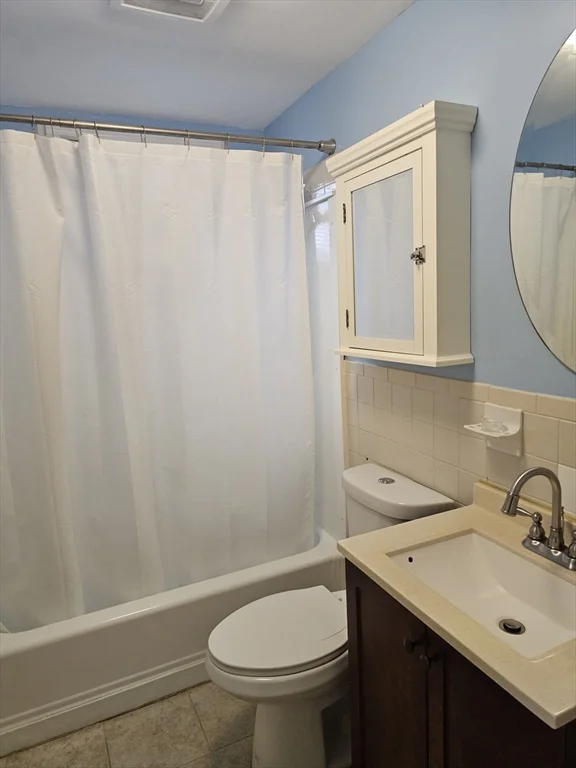 3 bed, 2 bath apartment for rent at 12 Hall St Unit 12, Quincy — photo 13 of 37