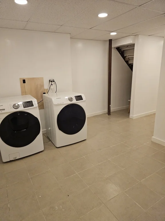 3 bed, 2 bath apartment for rent at 12 Hall St Unit 12, Quincy — photo 32 of 37