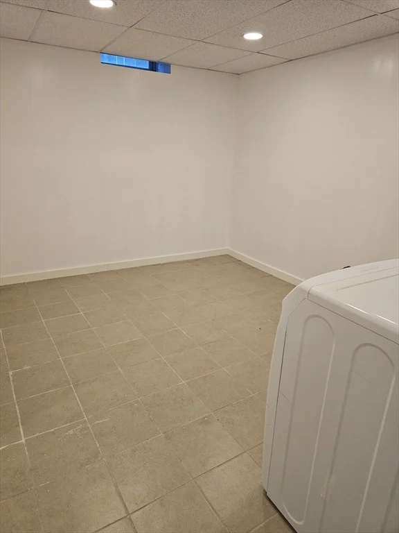 3 bed, 2 bath apartment for rent at 12 Hall St Unit 12, Quincy — photo 30 of 37