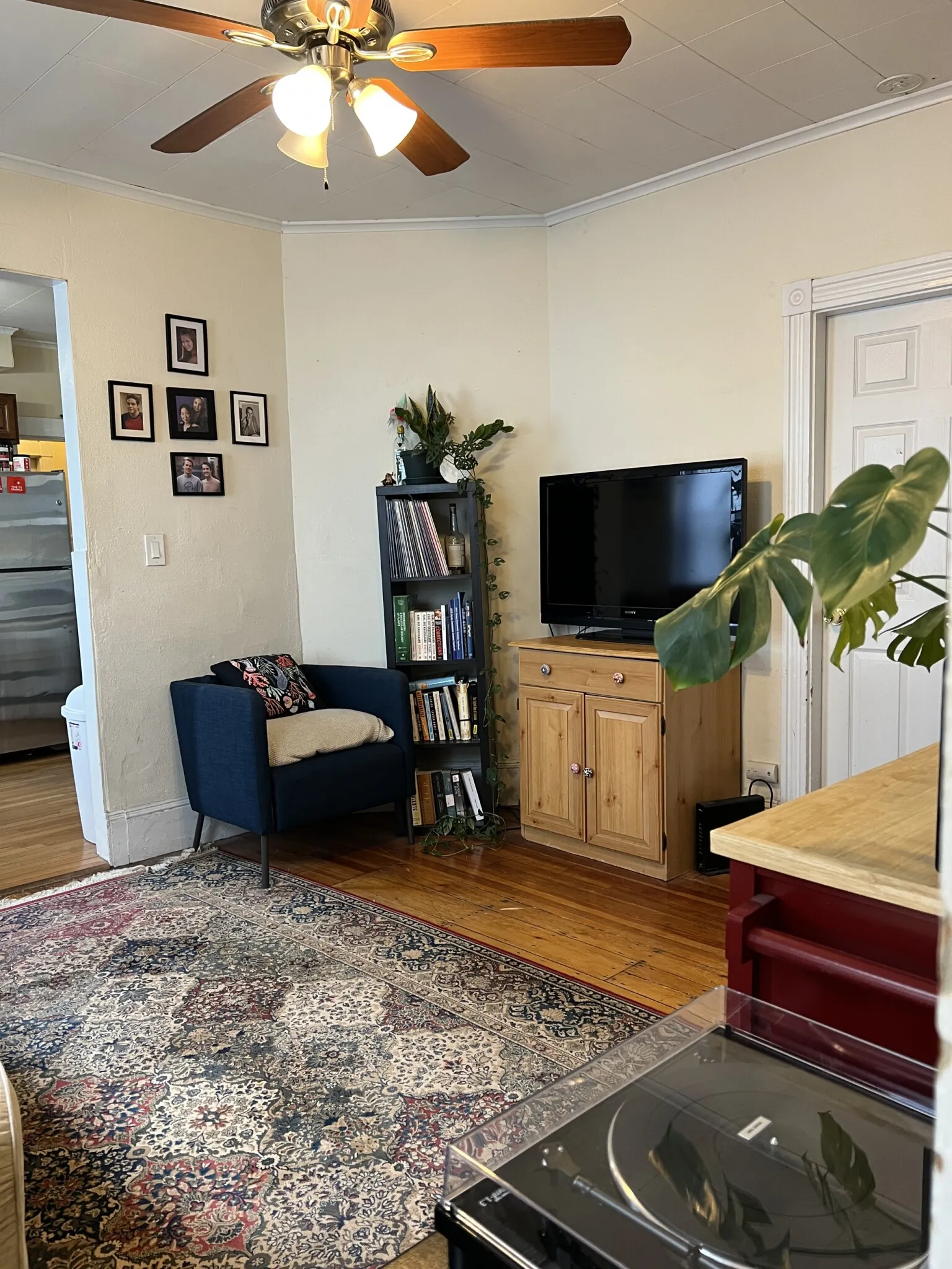 3 bed, 1 bath apartment for rent at 12 Hancock St Unit 1, Dorchester — photo 66 of 81