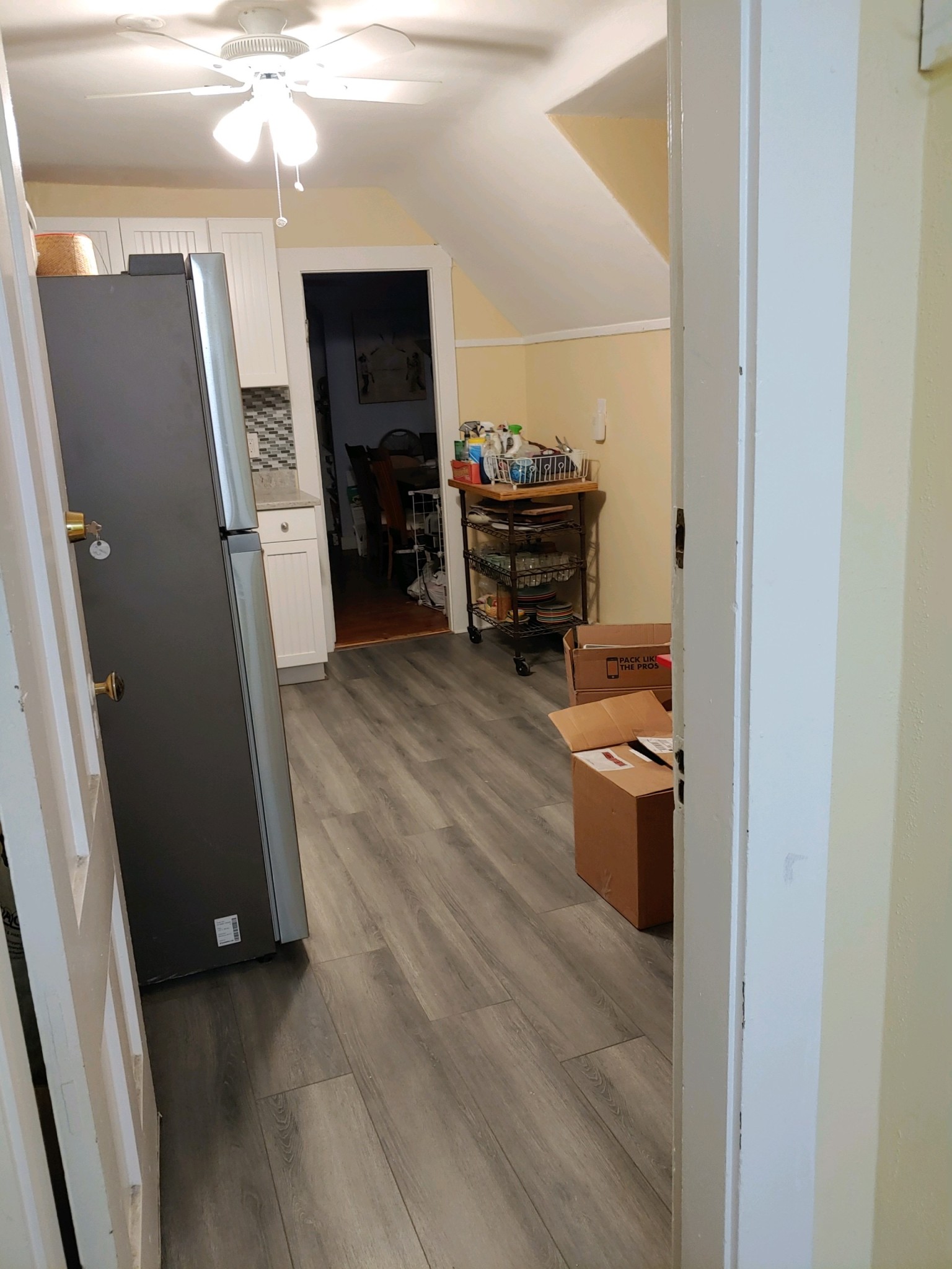 1 bed, 1 bath apartment for rent at 12 Hancock St Unit 3, Spring Hill — photo 5 of 17
