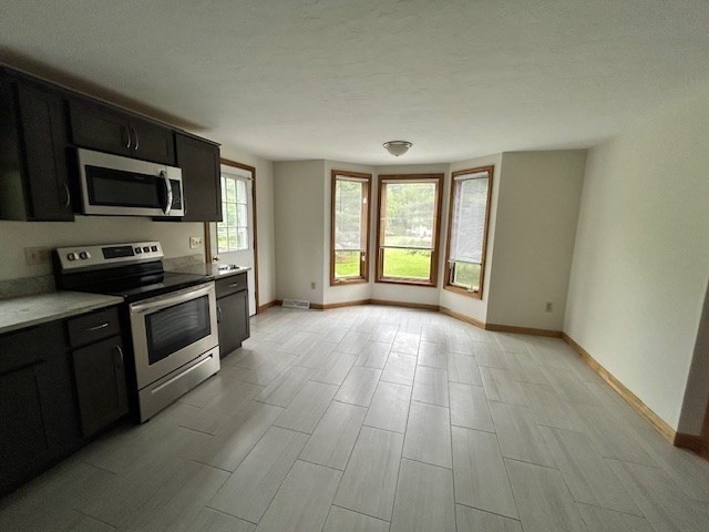 3 bed, 2 bath apartment for rent at 12 Harriet Dr Unit 12, Bridgewater — photo 9 of 39