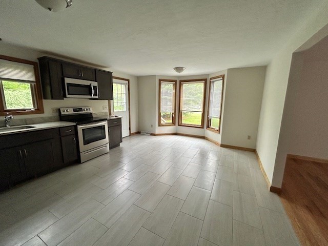 3 bed, 2 bath apartment for rent at 12 Harriet Dr Unit 12, Bridgewater — photo 10 of 39