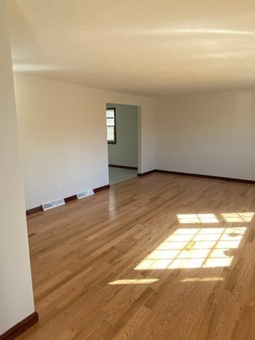 3 bed, 2 bath apartment for rent at 12 Harriet Dr Unit 12, Bridgewater — photo 13 of 39