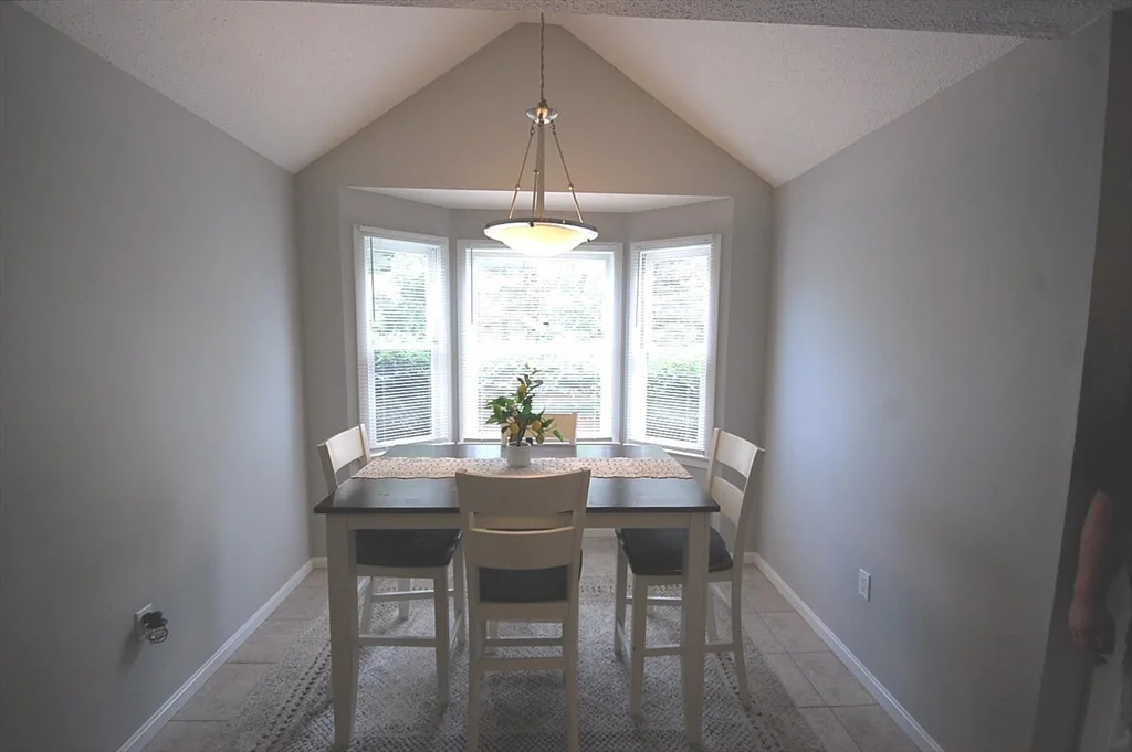 2 bed, 2 bath apartment for rent at 12 Hawthorne Vlg Unit C, Franklin — photo 2 of 18