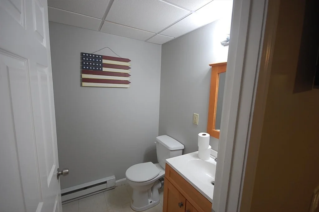 2 bed, 2 bath apartment for rent at 12 Hawthorne Vlg Unit C, Franklin — photo 13 of 18