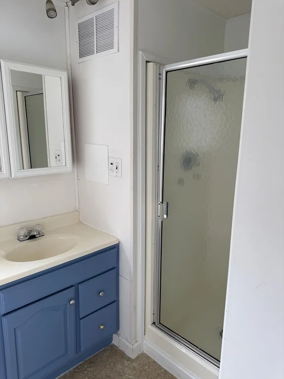 2 bed, 2 bath apartment for rent at 12 Hayes St Unit 12, Salisbury — photo 11 of 25