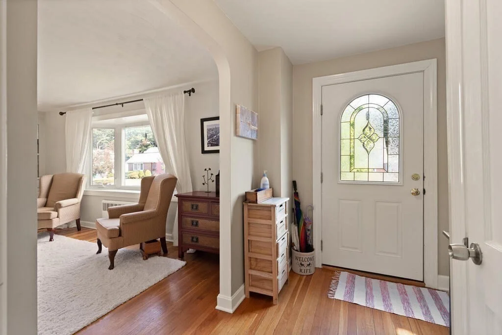 3 bed, 2 bath apartment for rent at 12 Headland Way, West Medford — photo 4 of 36
