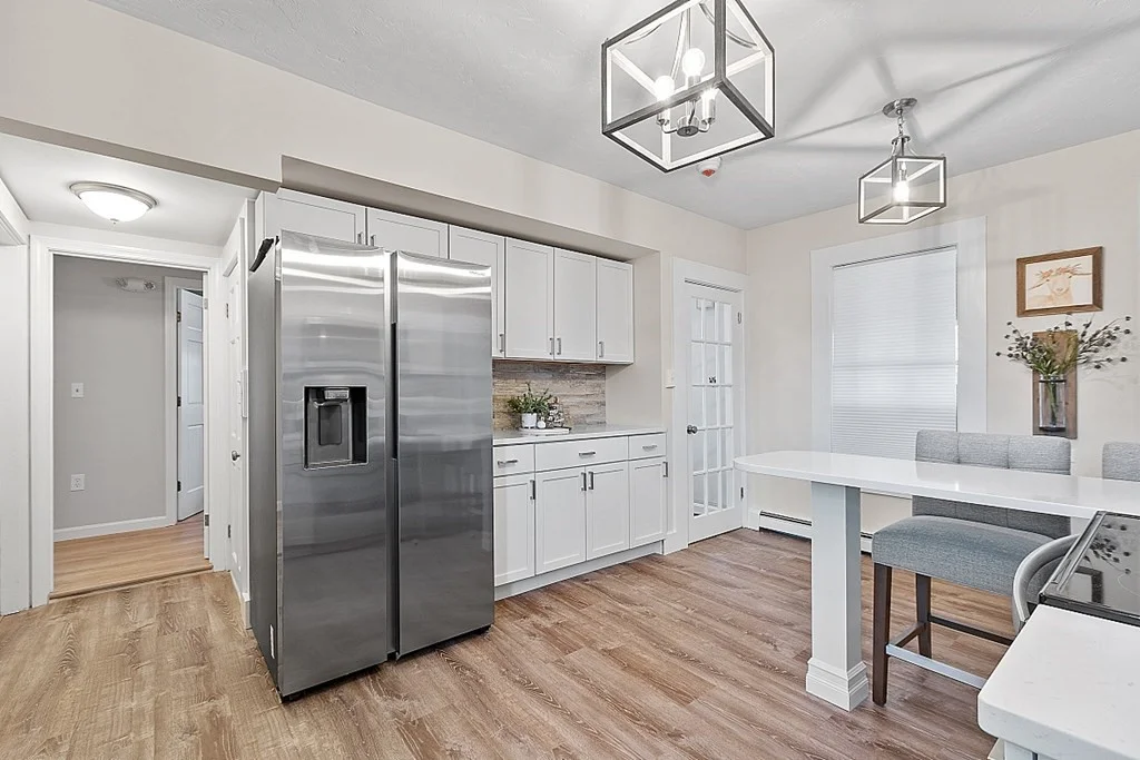 8+ bed, 4+ bath apartment for rent at 12 Hollis St Unit 1, Pepperell — photo 6 of 12