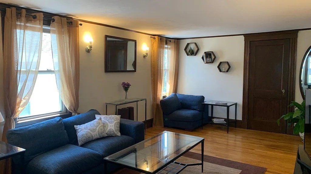 2 bed, 1 bath apartment for rent at 12 Homer St Unit 2, Watertown — photo 5 of 18