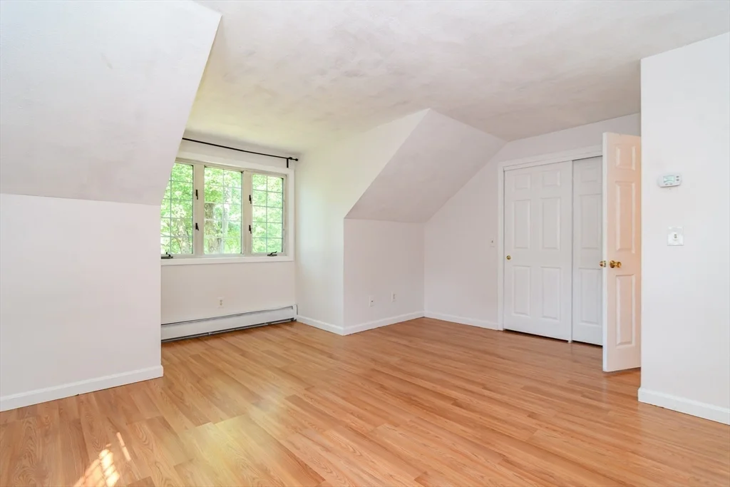 3 bed, 1 bath apartment for rent at 12 Homeward Ln Unit 12, Natick — photo 15 of 19