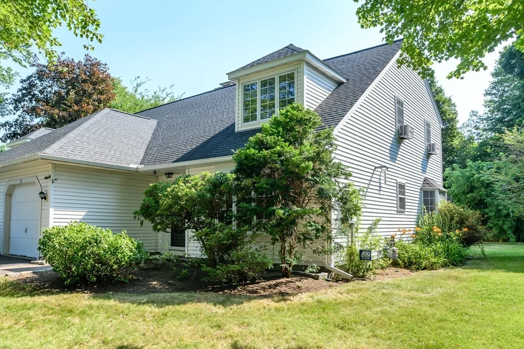 3 bed, 1 bath apartment for rent at 12 Homeward Ln Unit 12, Natick — photo 19 of 19