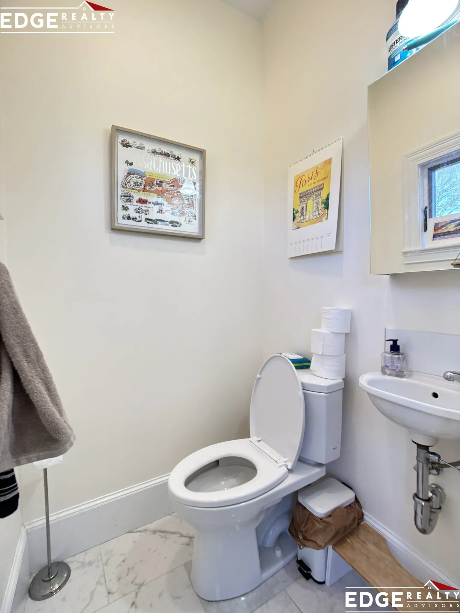5 bed, 2.5 bath apartment for rent at 12 Hopedale St Unit 1, Allston — photo 7 of 18