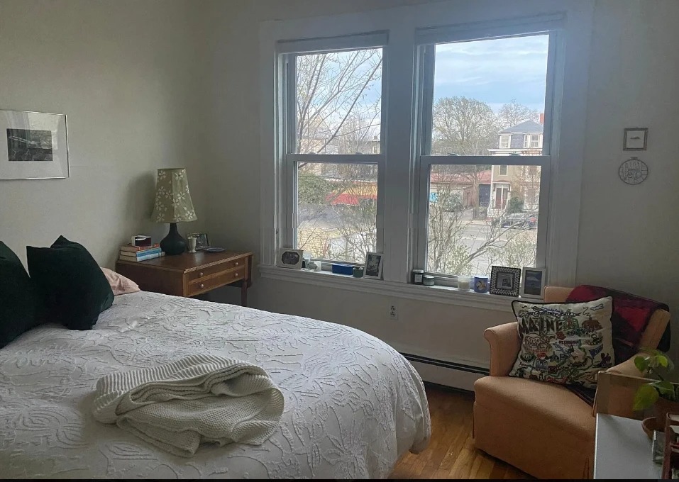 3 bed, 1 bath apartment for rent at 12 Houghton St Unit 2-11, Ward Two — photo 11 of 18