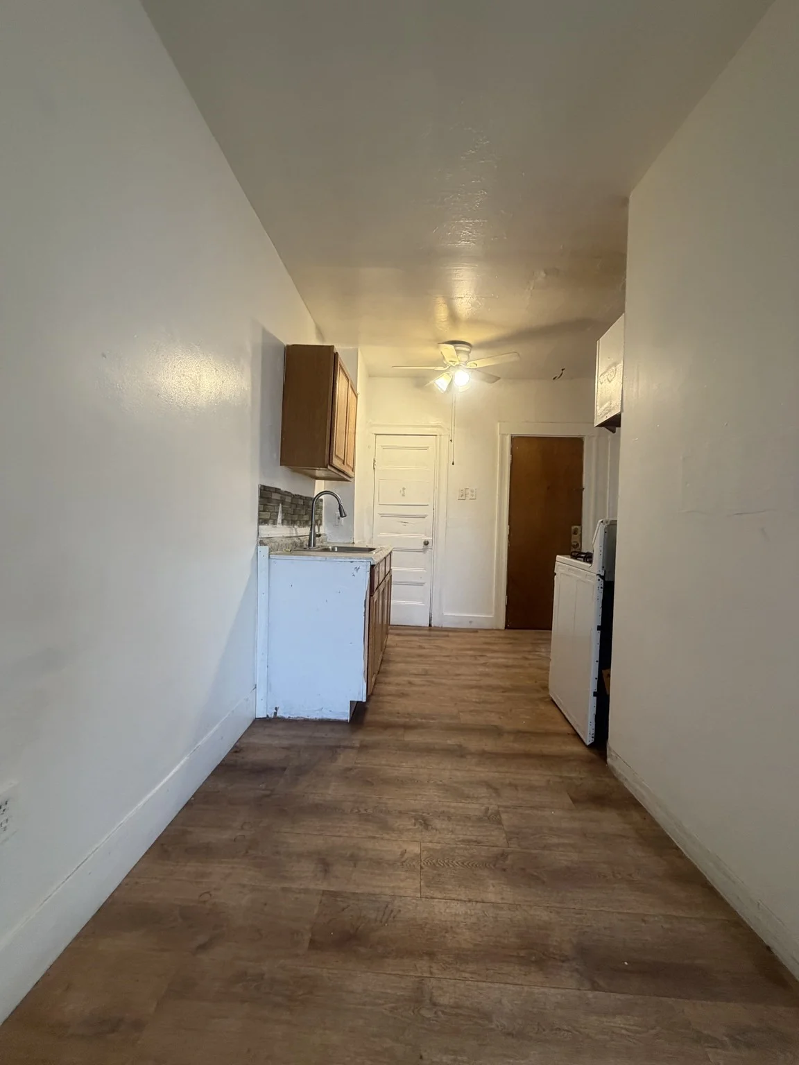 2 bed, 1 bath apartment for rent at 12 Houghton St Unit 2, Lynn — photo 5 of 8