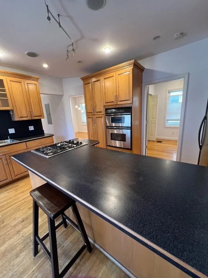 2 bed, 1 bath apartment for rent at 12 Howell St Unit 1, Dorchester — photo 2 of 15