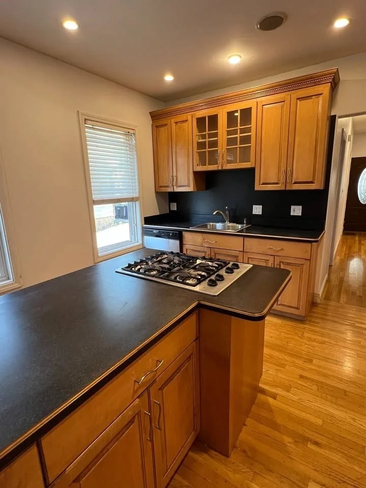 2 bed, 1 bath apartment for rent at 12 Howell St Unit 1, Dorchester — photo 3 of 15
